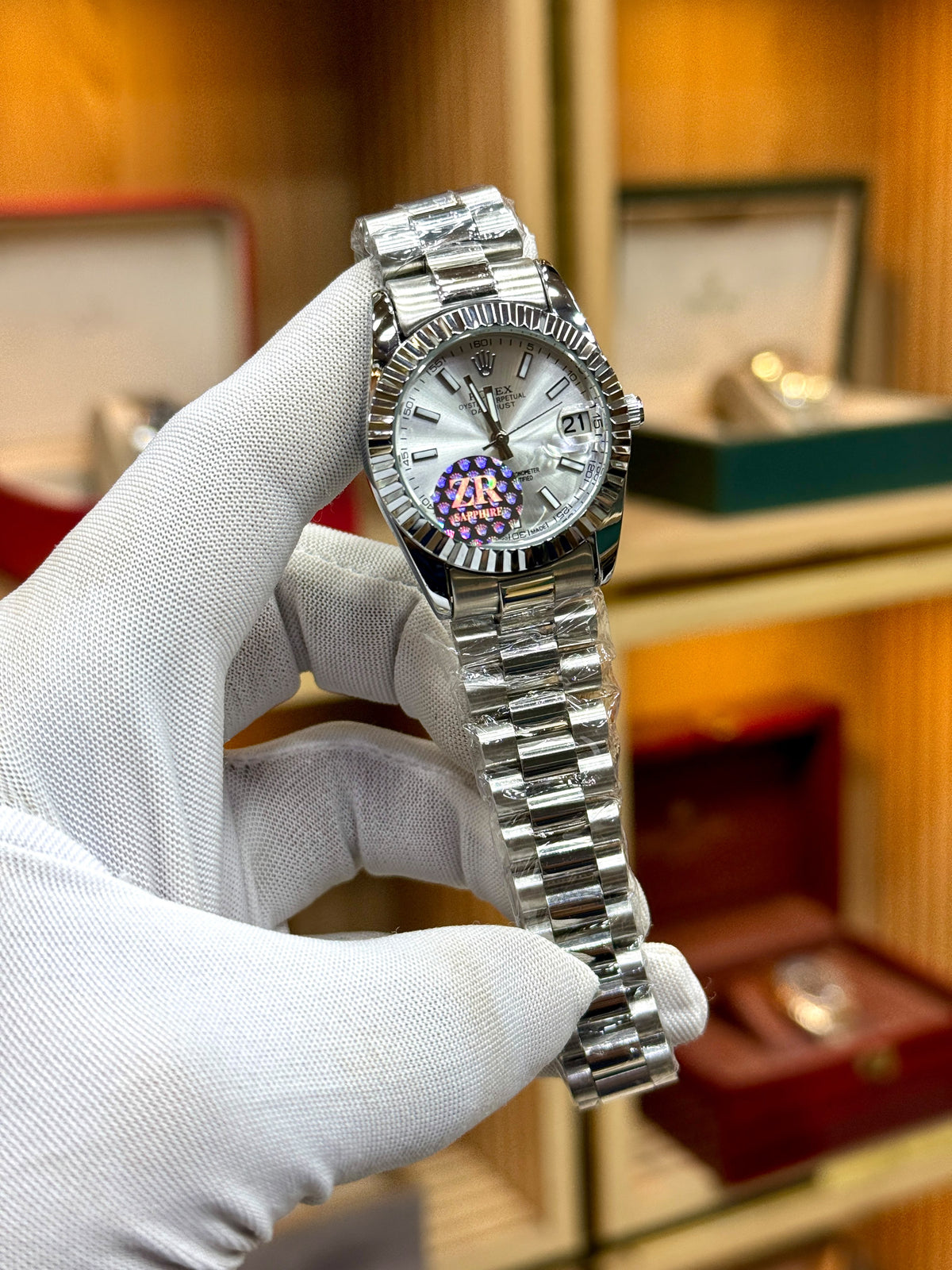 Rolex Ladies Oyster Perpetual Automatic Luxury Watch – Stainless Steel & Diamond-Accented Dial