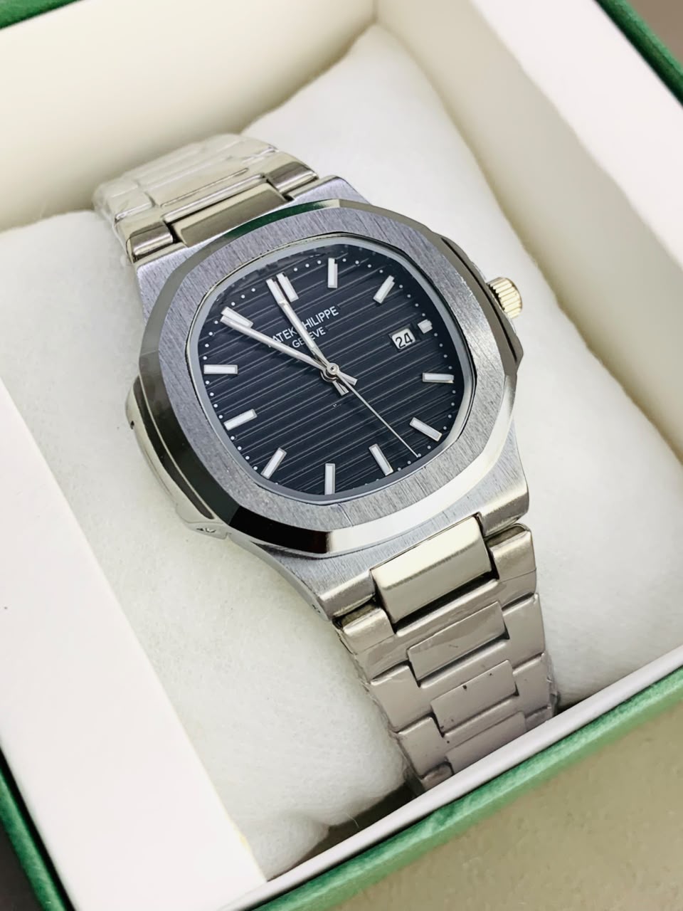 Patek Philippe Nautilus Luxury Automatic Sports Watch – Stainless Steel & Blue Ribbed Dial