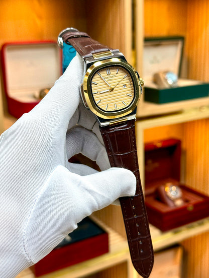 Patek Philippe Luxury Men’s Leather Strap Watch - Automatic Date Display Feature