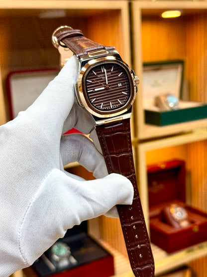 Patek Philippe Luxury Men’s Leather Strap Watch - Automatic Date Display Feature